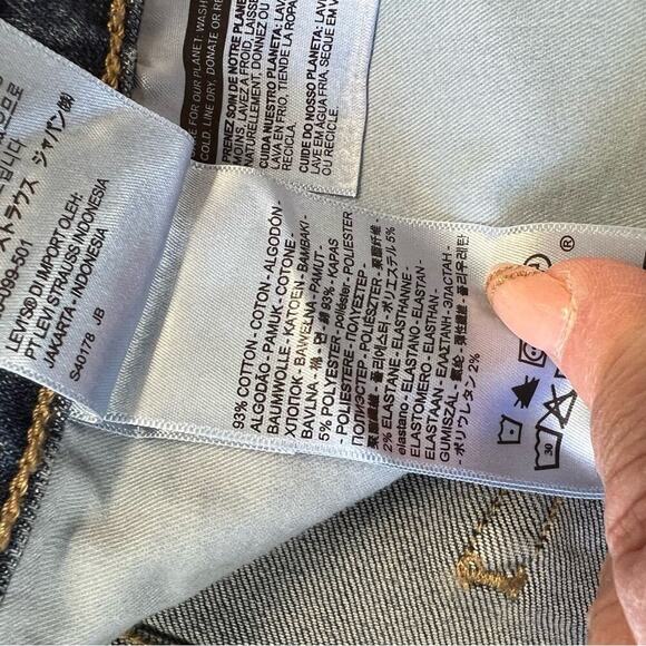 🆕 Levi’s plus size classic midrise jeans SZ 22W - Picture 5 of 6